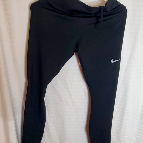 NIKE BLACK LEGGINGS - Picture 1 of 5